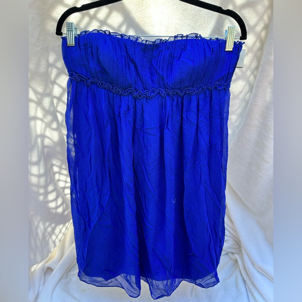 EUC Democracy  100% silk electric‎ blue strapless baby doll dress. Size 8.